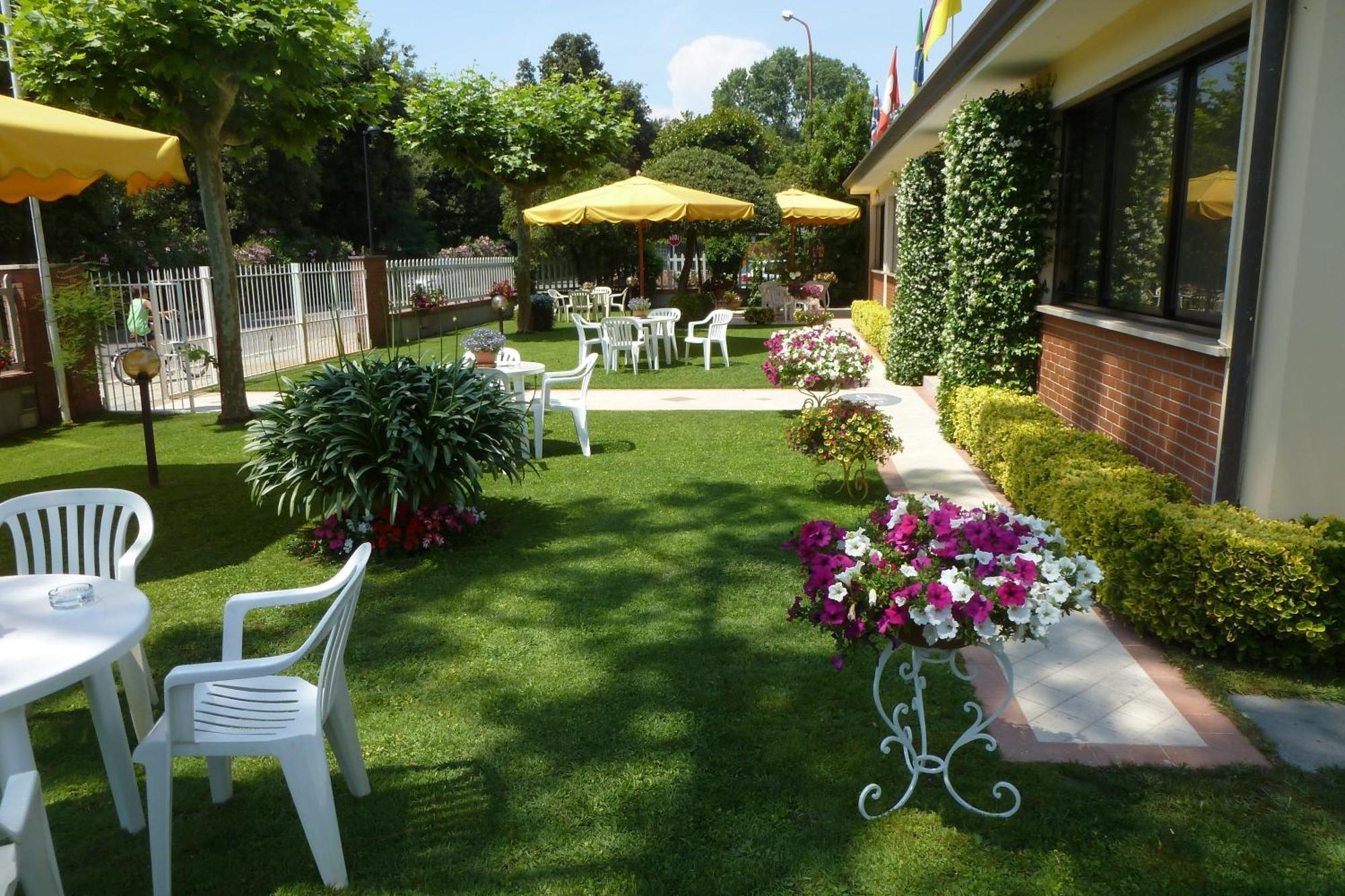 Hotel Versilia Lido di Camaiore Ngoại thất bức ảnh
