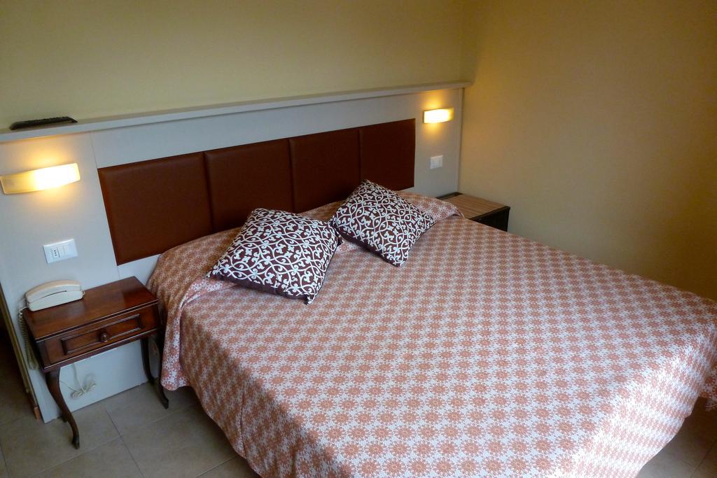 Hotel Versilia Lido di Camaiore Ngoại thất bức ảnh