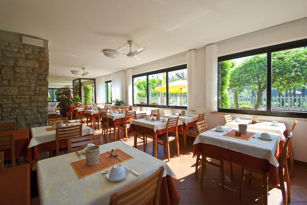 Hotel Versilia Lido di Camaiore Ngoại thất bức ảnh