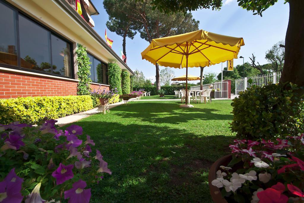 Hotel Versilia Lido di Camaiore Ngoại thất bức ảnh