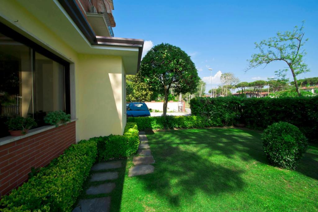 Hotel Versilia Lido di Camaiore Ngoại thất bức ảnh