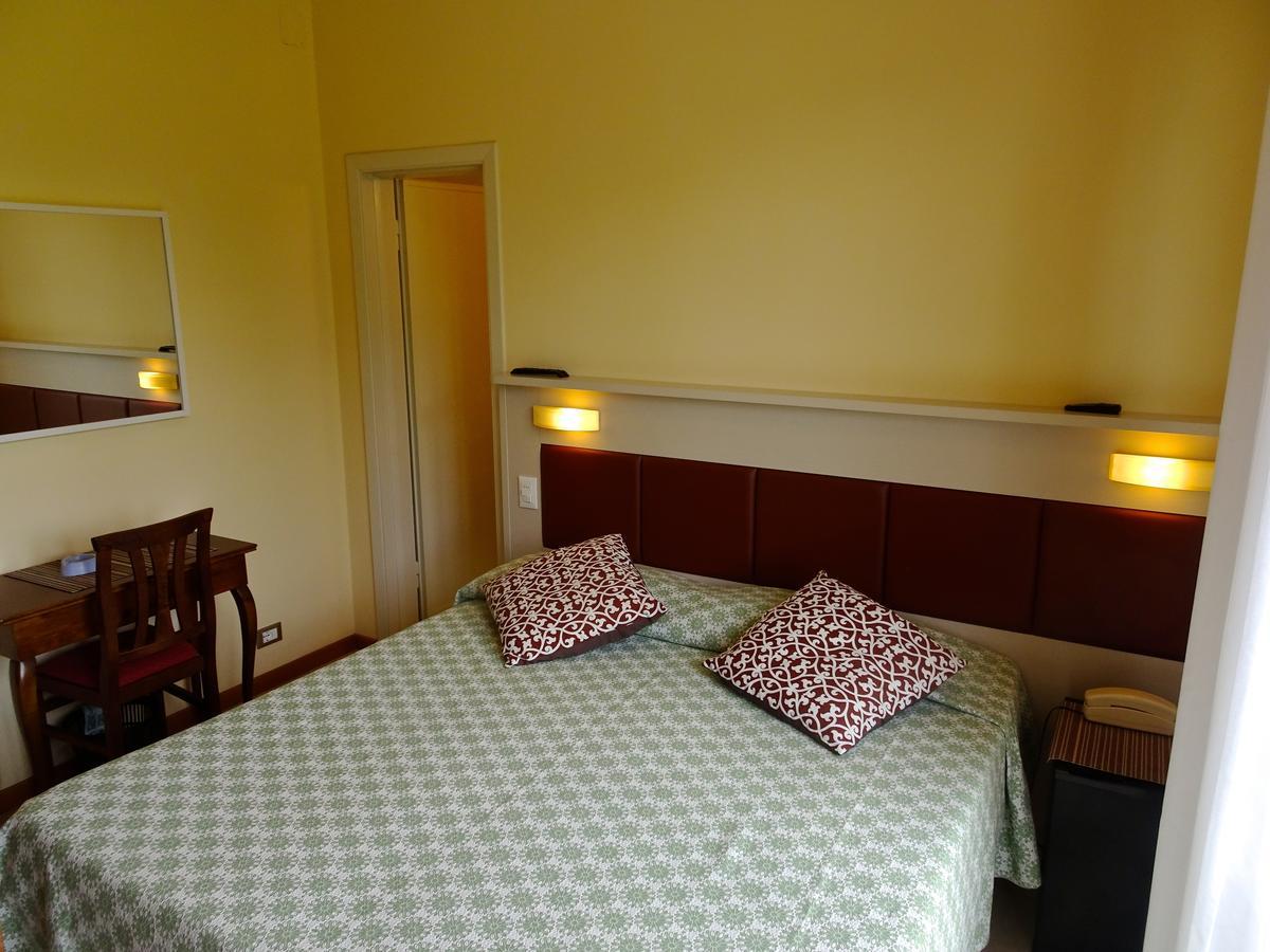 Hotel Versilia Lido di Camaiore Ngoại thất bức ảnh